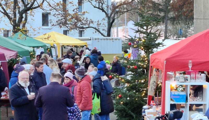 1. Advent 2022 an und in der Markuskirche